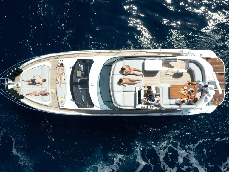 Azimut Azimut 53 Fly te huur van particulier of professional in Barcelona