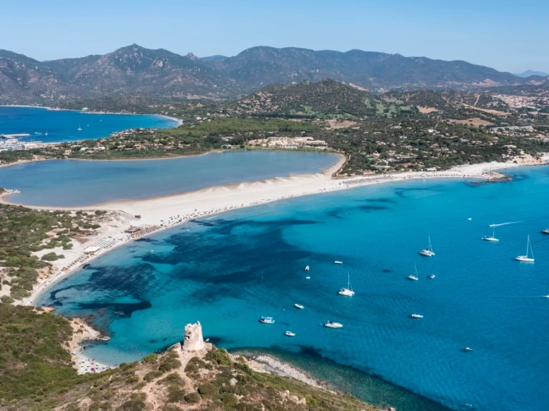 Verhuur Zeilboot in Cagliari Port - Bénéteau Oceanis 523 Clipper
