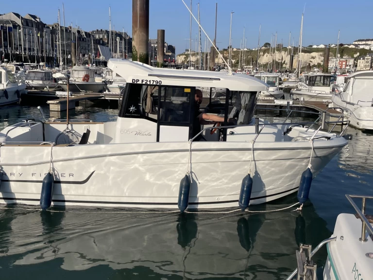 Bootverhuur Dieppe goedkoop Merry Fisher 695 Marlin