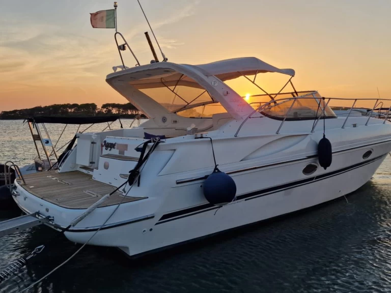 Bootverhuur Innovazione e Progetti Mira 37 in Porto Cesareo (Port) via SamBoat