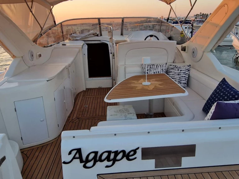 Verhuur Motorboot Innovazione e Progetti met vaarbewijs