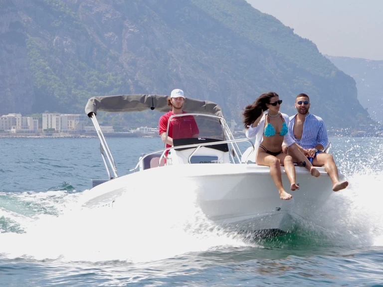 Bootverhuur Barqua Q20 in Sorrento via SamBoat