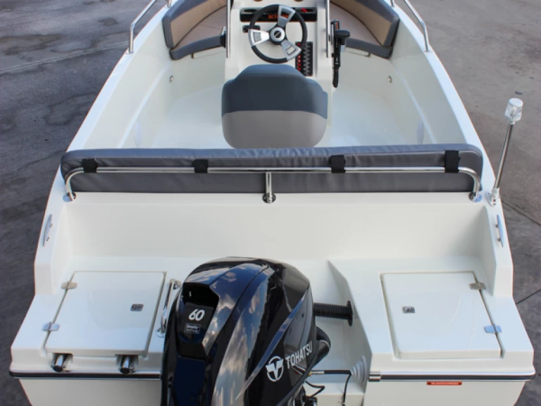 Bootverhuur Octopus Octopus 470 in Manilva via SamBoat