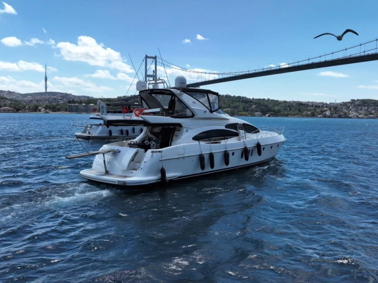 Huur Jacht met of zonder schipper Custom Made in Beşiktaş