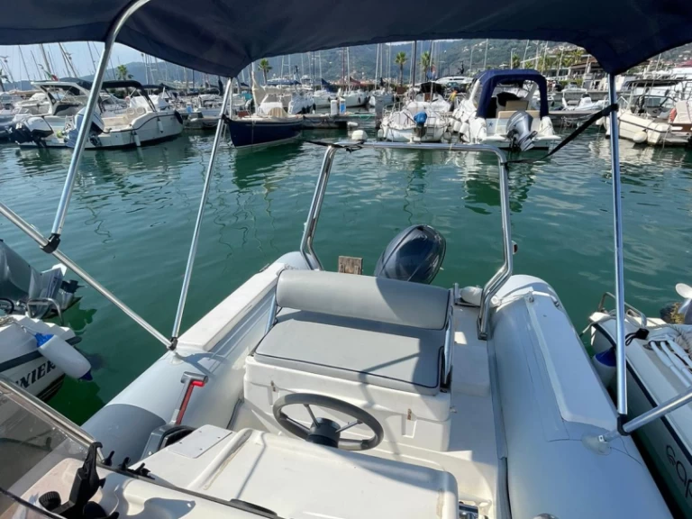 Bootverhuur La Spezia goedkoop Lomac 500