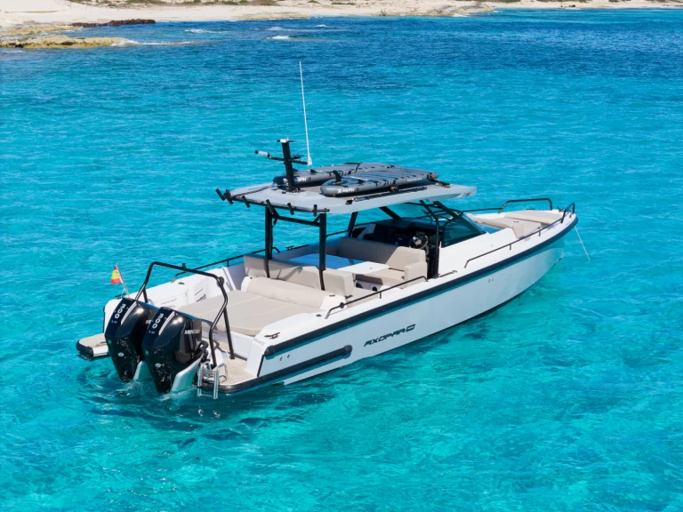 Huur een Axopar 37 Sun Top Mediterranean in Santa Eulària des Riu