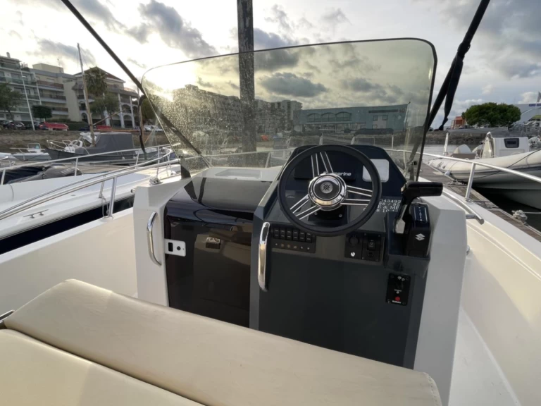 Verhuur Motorboot Ocqueteau met vaarbewijs