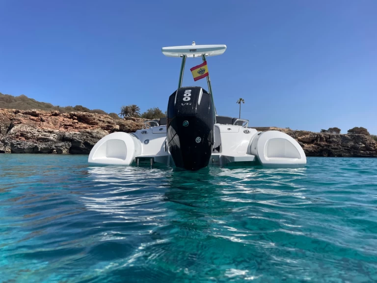 Huur RIB met of zonder schipper Grand Boats in Mahon Port