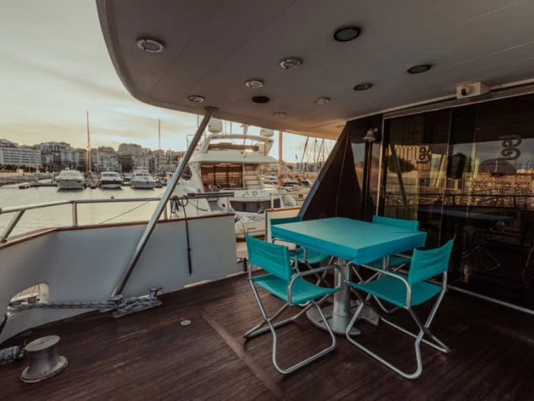 Bootverhuur Tanger-Assilah goedkoop Baglietto 24