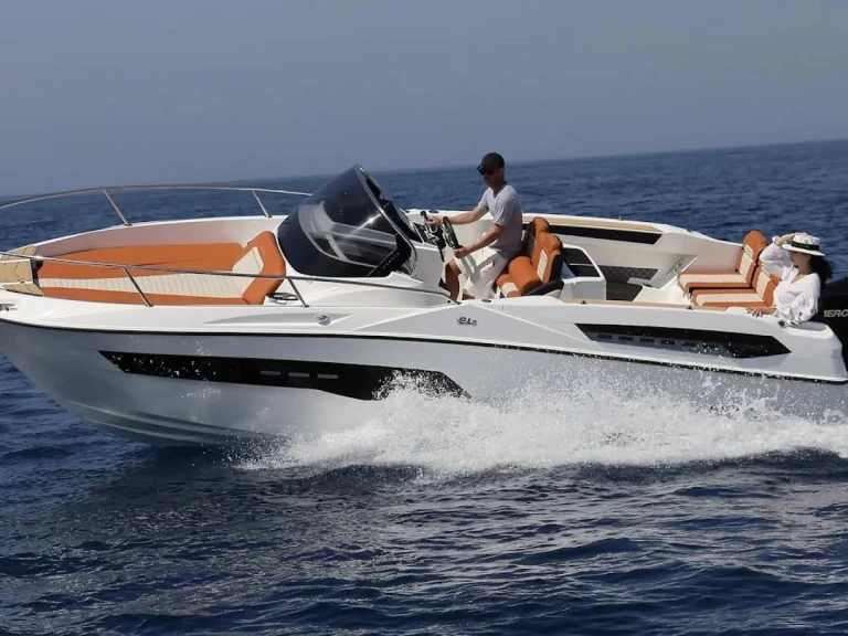 Huur een Karnic 651 in Rhodes (City)