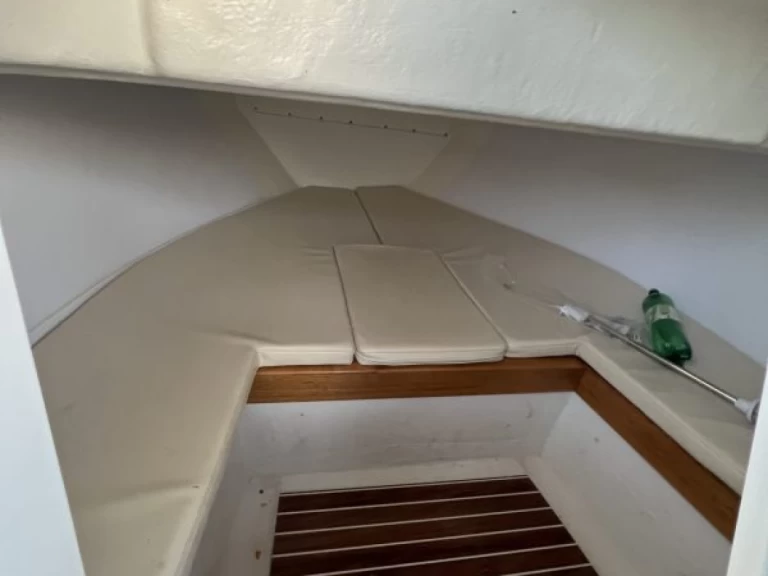 Motorboot te huur in Turanj voor de beste prijs