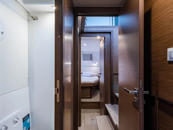 Verhuur Catamaran Lagoon met vaarbewijs