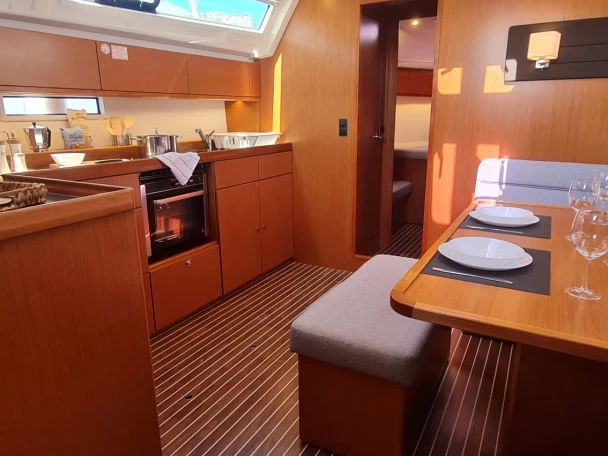 Bavaria Cruiser 46 te huur van particulier of professional in Palermo