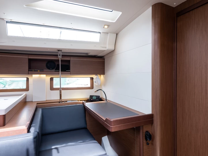 Jachthuur in Néa Péramos - Bénéteau Oceanis 51.1 via SamBoat