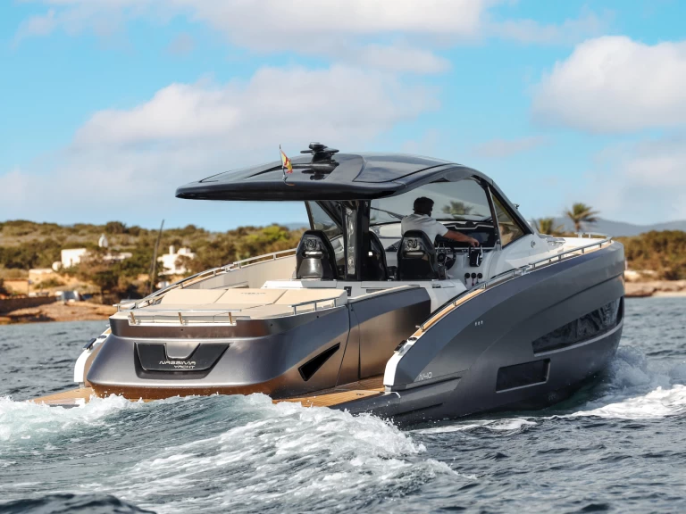 Bootverhuur Ibiza Town goedkoop NY 40