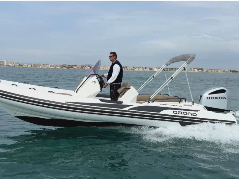 Bootverhuur Palavas-les-Flots goedkoop golden line G680