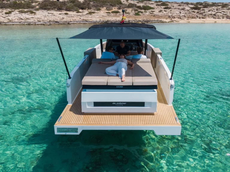 Huur een De Antonio DE ANTONIO 28 in Ibiza Town