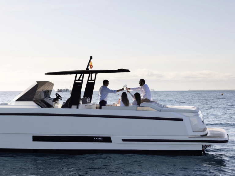 Huur een De Antonio 36 in Ibiza Town