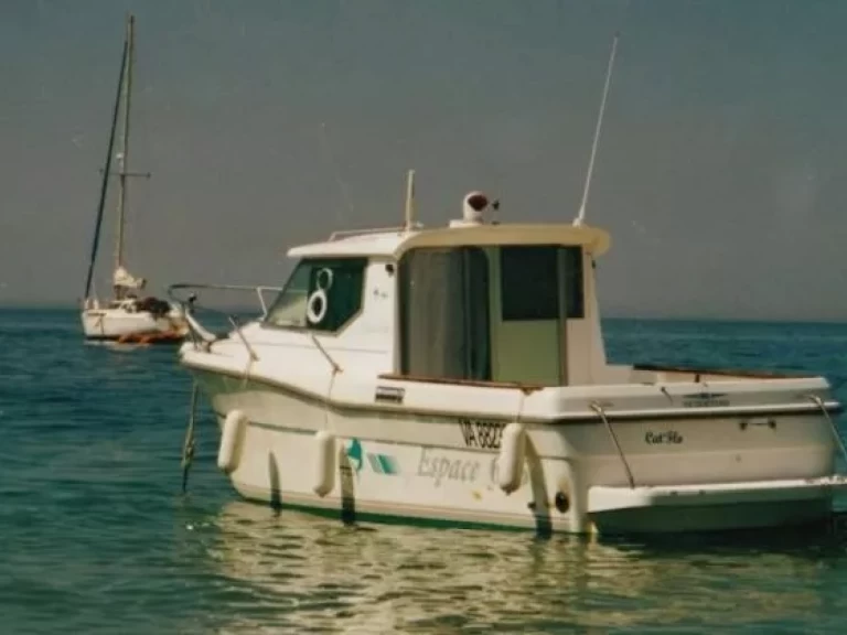 Verhuur Motorboot Ocqueteau met vaarbewijs