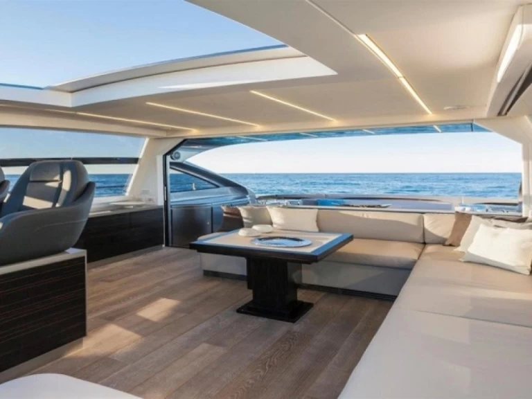 Huur een Pershing Pershing 62 in Ibiza Town
