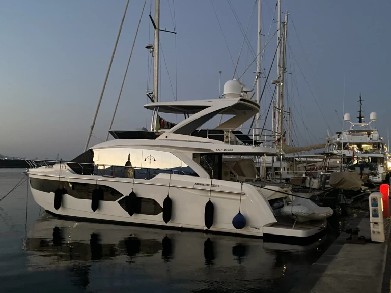 Bootverhuur Saint-Tropez goedkoop Absolute 58 fly