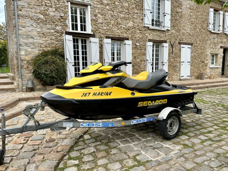 Bootverhuur Sea-Doo Rxt 255 is  in Port-La Nouvelle via SamBoat
