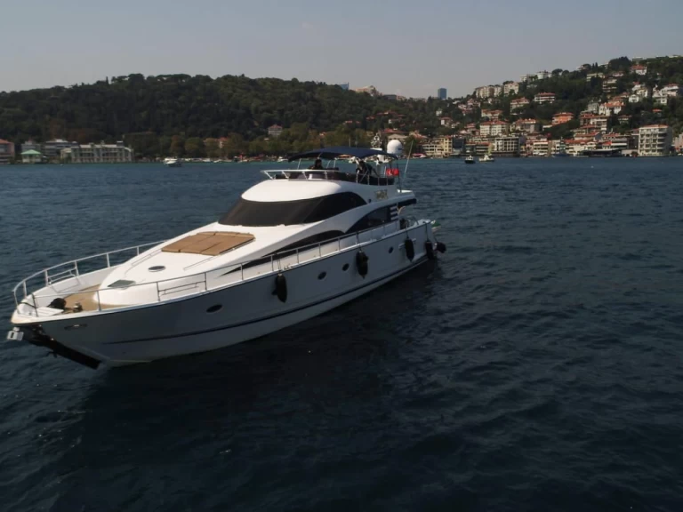 Huur Jacht met of zonder schipper Vip in Beşiktaş