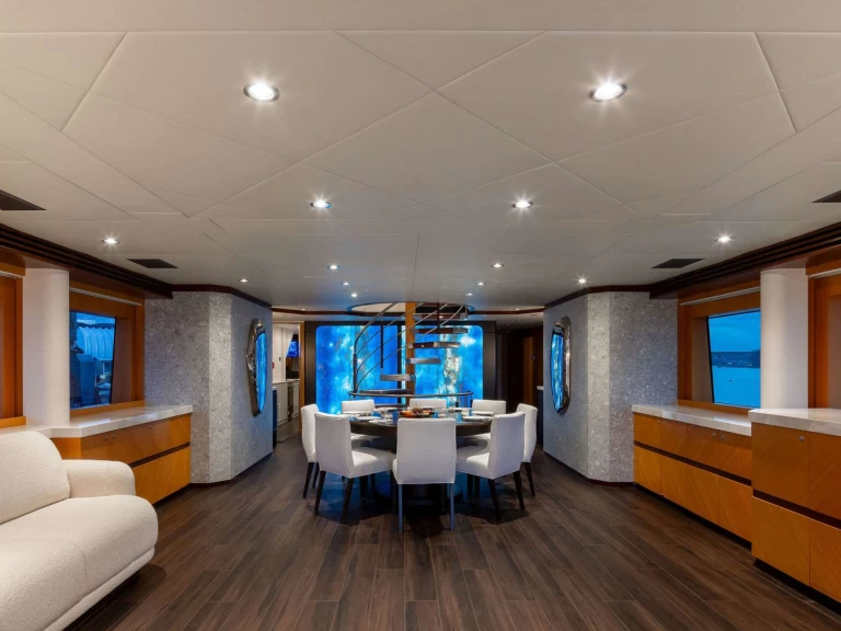 Verhuur Jacht Intermarine met vaarbewijs