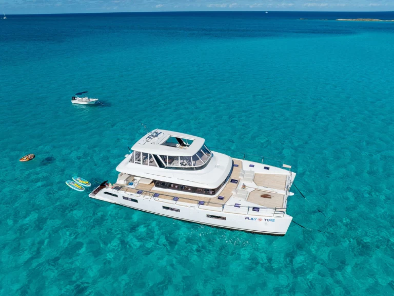 Huur een Lagoon Playtime in Nassau