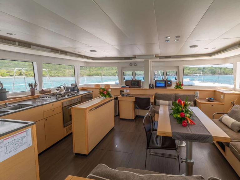 Verhuur Catamaran in Corse - Lagoon EVER III