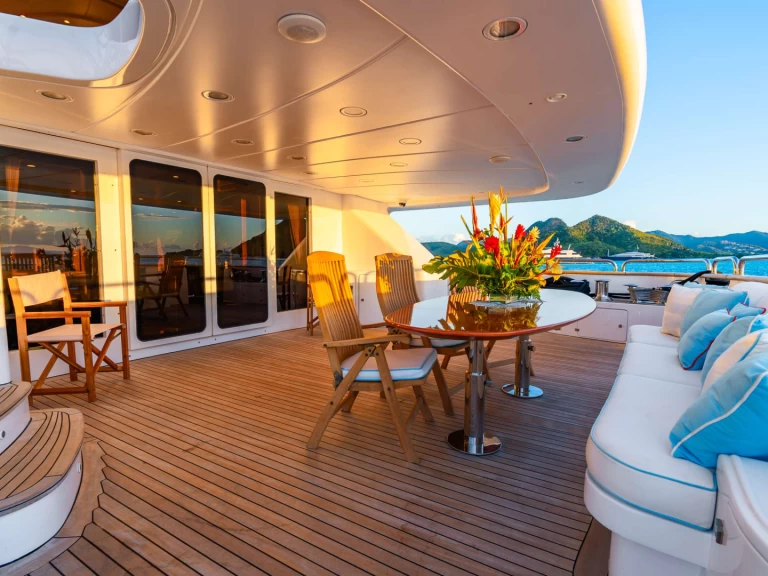 Huur een Benetti ARTHUR'S WAY 143 in Sint Maarten (FR)