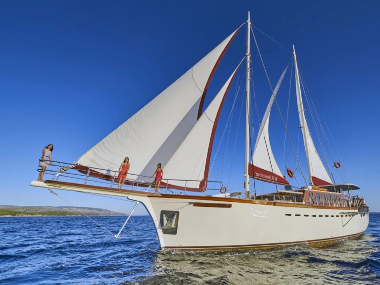 Jachthuur in Split - Custom Made  M/S Morning Star via SamBoat