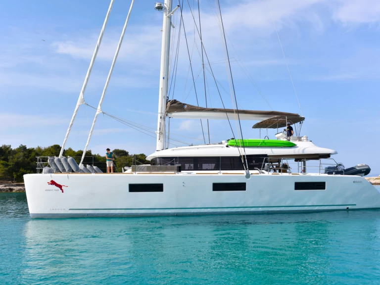 Huur Catamaran met of zonder schipper Lagoon in Split