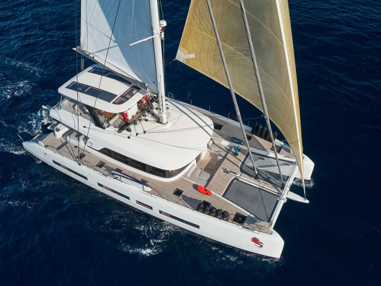 Catamaran te huur in Split voor de beste prijs