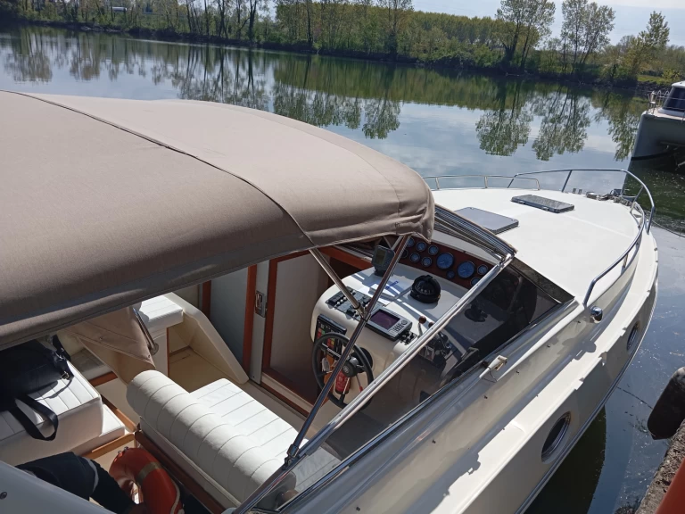 Bootverhuur Airon 36 in Lido via SamBoat