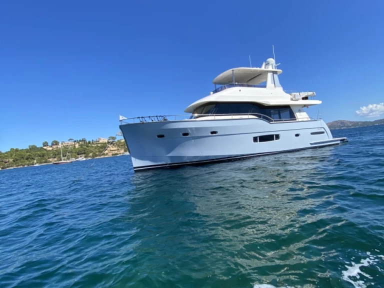 Jacht te huur in Castillo de la Duquesa voor de beste prijs