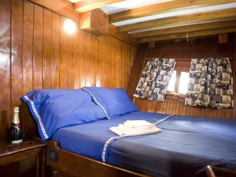 Huur een Custom Gulet-Motor Sailor Caicco in Olbia