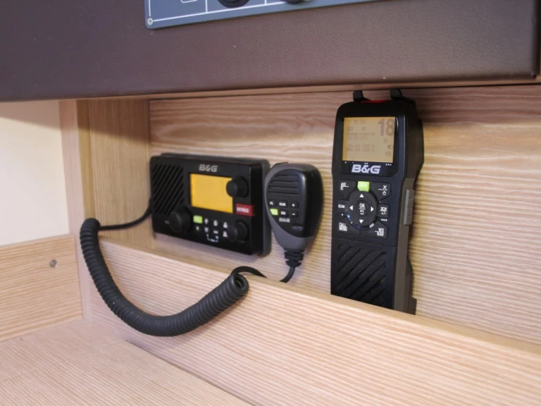 Bootverhuur Hanse Hanse 345 in Empuriabrava via SamBoat