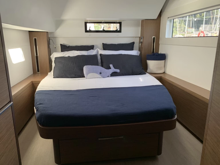 Verhuur Catamaran Lagoon met vaarbewijs