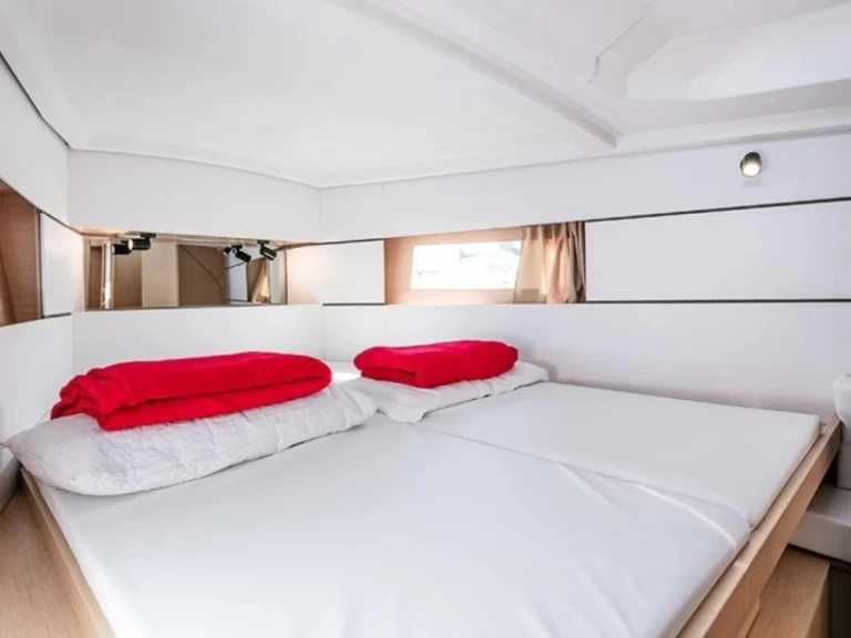 Verhuur Zeilboot in Empuriabrava - Bénéteau Oceanis 38