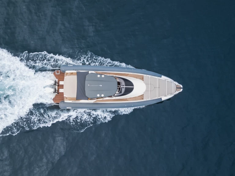 Verhuur RIB Nuova Jolly met vaarbewijs