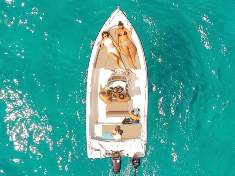 Huur Motorboot met of zonder schipper Poseidon in Chersonisos