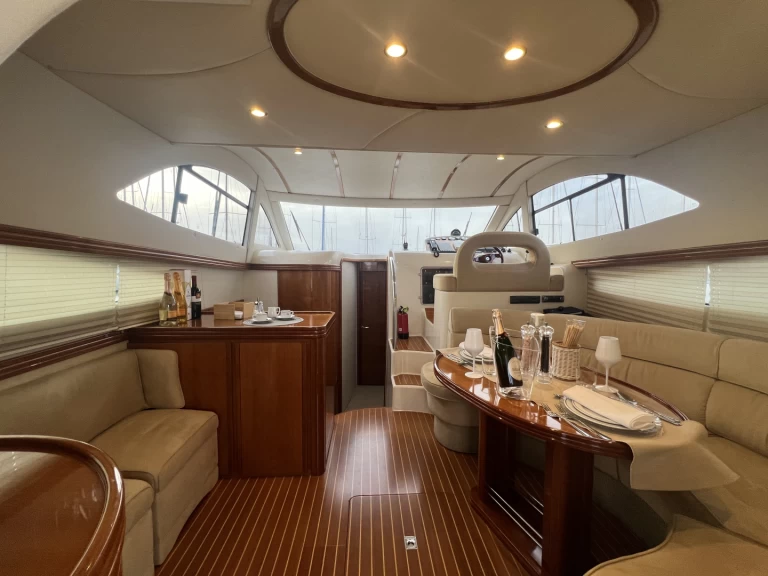 Verhuur Motorboot in Capri Port - Rodman Rodman 38 Fly