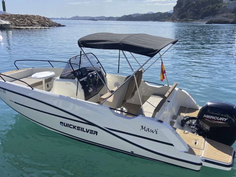 Huur Motorboot met of zonder schipper Quicksilver in Marina Greenwich