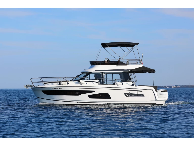 Bootverhuur Jeanneau Merry Fisher 1095 Fly in Zadar via SamBoat