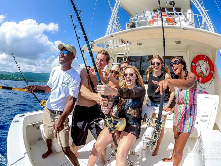 Huur een Ibiza Fishing Experience in Santa Eulària des Riu