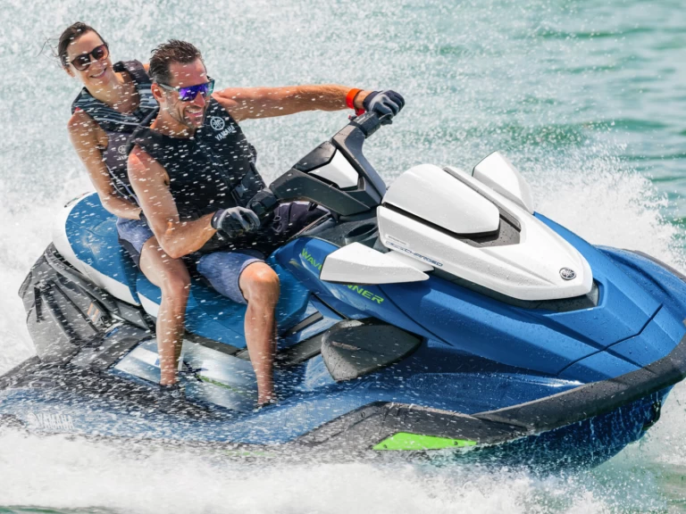 Bootverhuur Jet ski Exursion in Santa Eulària des Riu via SamBoat