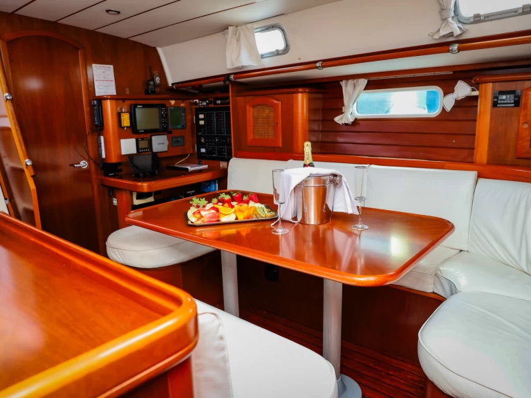 Jachthuur in Ta' Xbiex - Bénéteau Oceanis 50 via SamBoat