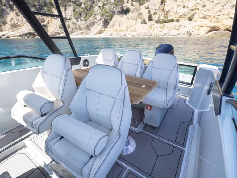 Bootverhuur Santa Eulària des Riu goedkoop 270