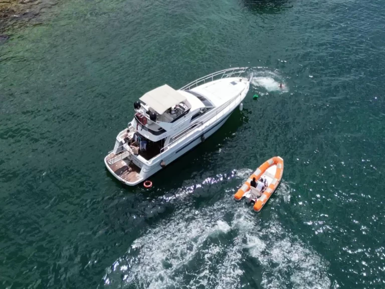 Vip costom made te huur van particulier of professional in Beşiktaş